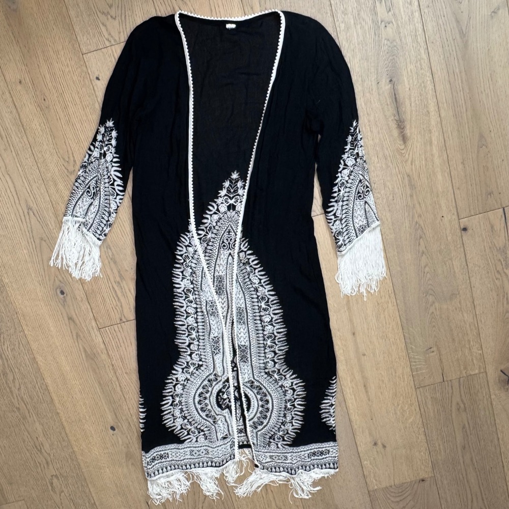 Bohemian Black Ivory Kimono Fringe Cardigan Cover Up Size S/M Beach Paisley READ